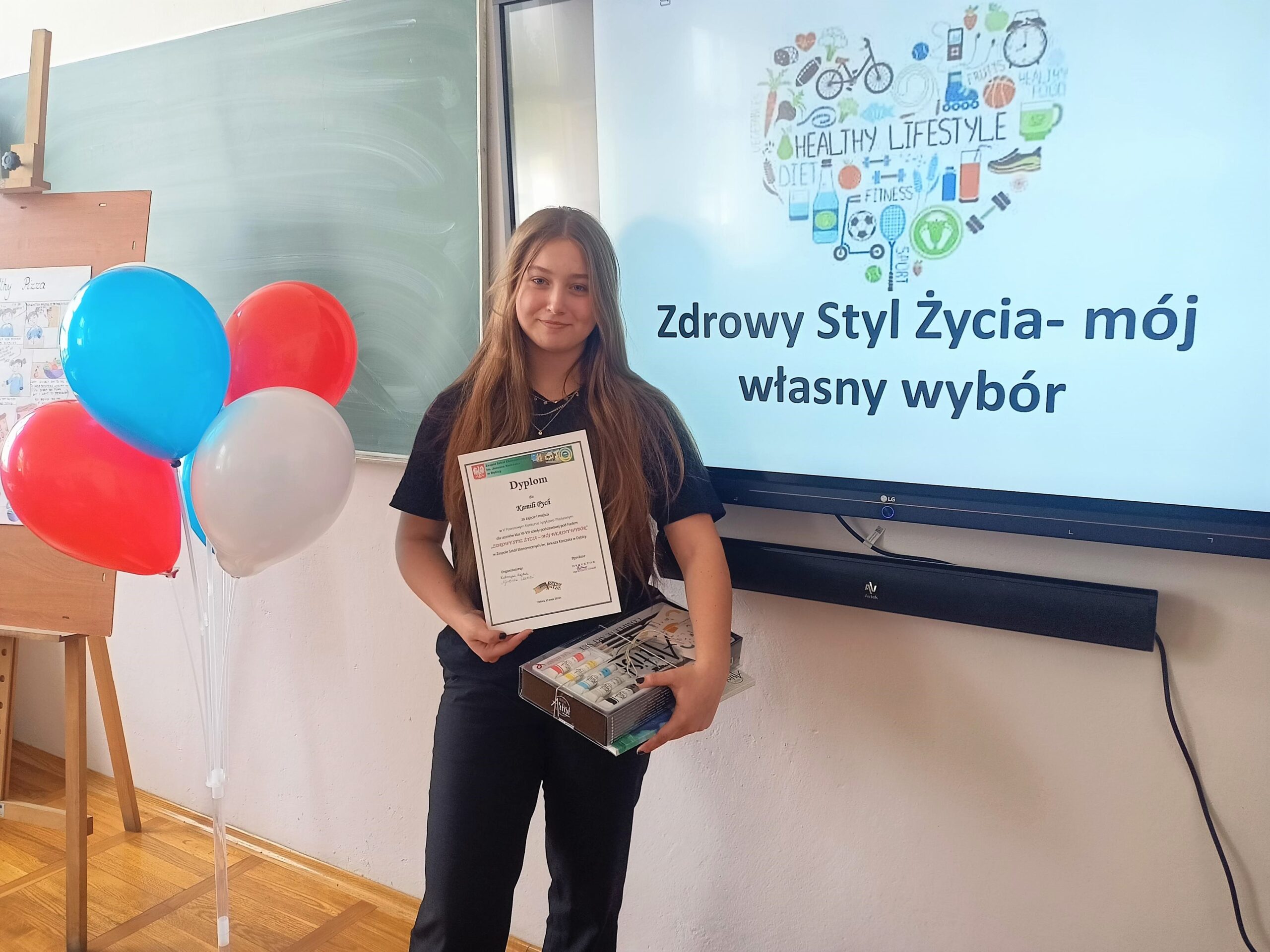 Kamila Pych - I miejsce. V Powiatowy Konkurs Językowo–plastyczny pod hasłem „ZDROWY STYL ŻYCIA – MÓJ WŁASNY WYBÓR"