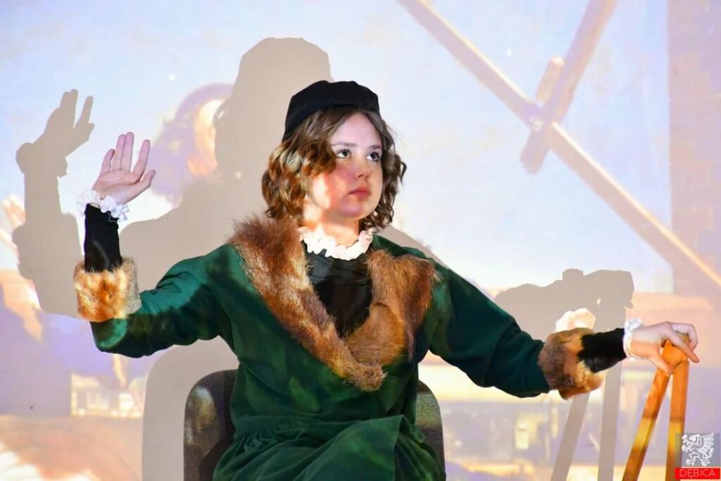 Karolina Misielak 8d