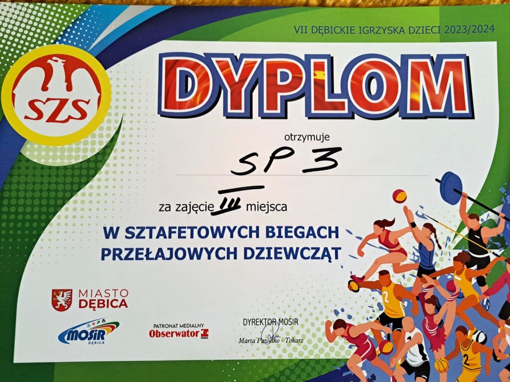 Dyplom - III miejsce w sztafetowych biegach przełajowych