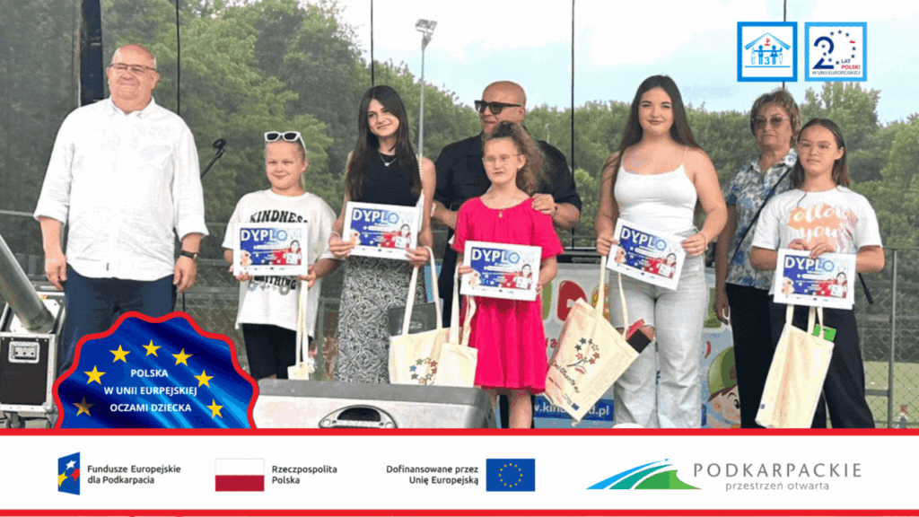 SZKOLNY KONKURS PLASTYCZNY - UNIA EUROPEJSKA OCZAMI DZIECKA - laureaci w kategorii IV - VIII