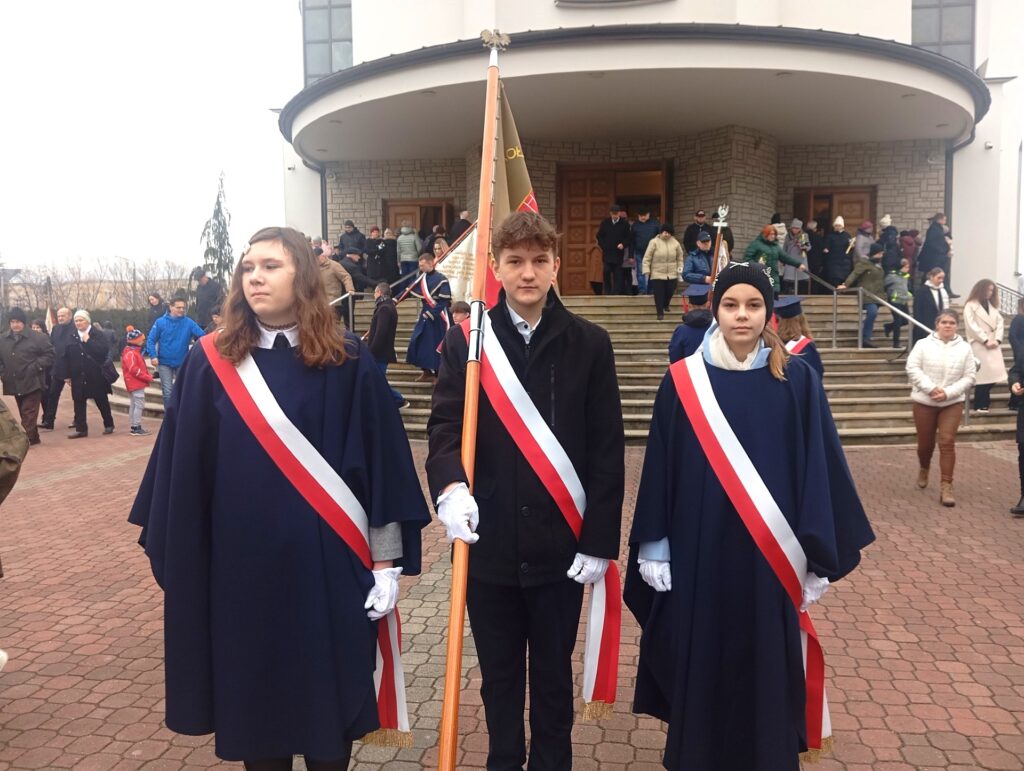 Uroczystości patriotyczno-religijne - Poczet Sztandarowy PSP nr 3 w Dębicy