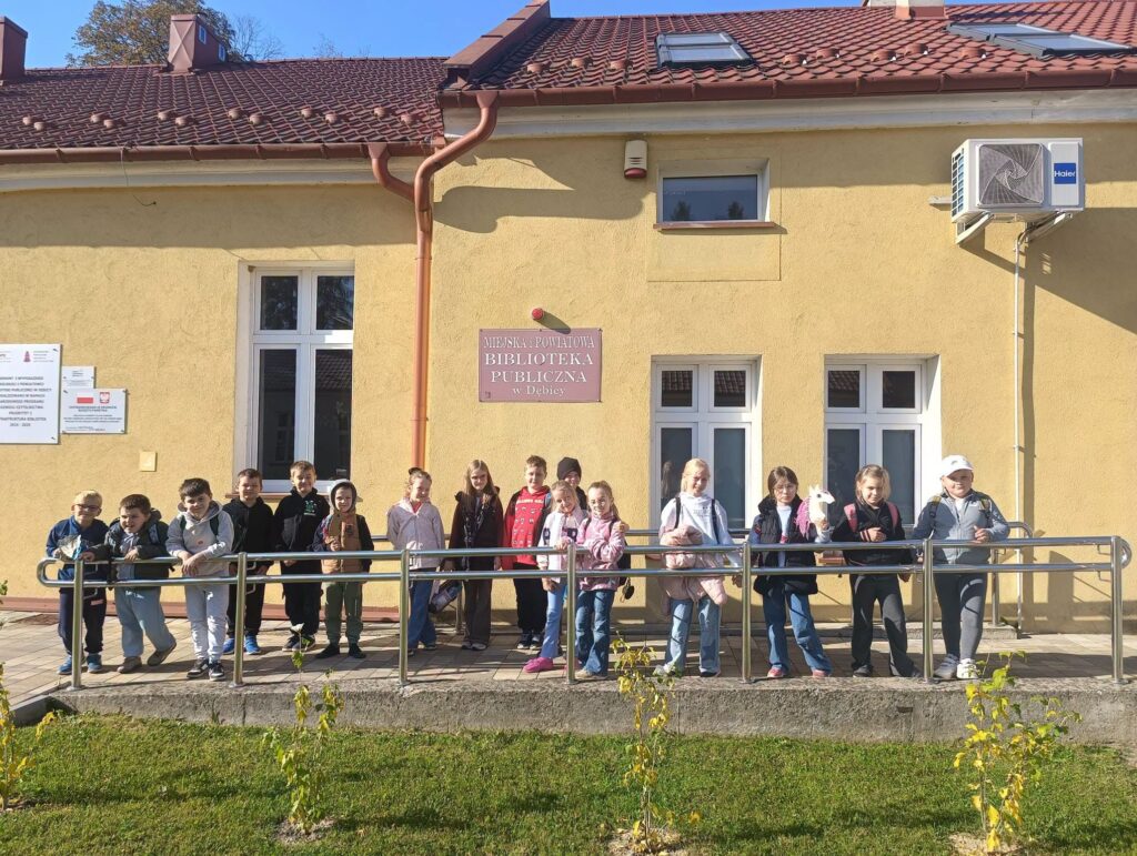 Ogólnopolski Dzień Głośnego Czytania - klasa 2 ZSP nr w Dębicy